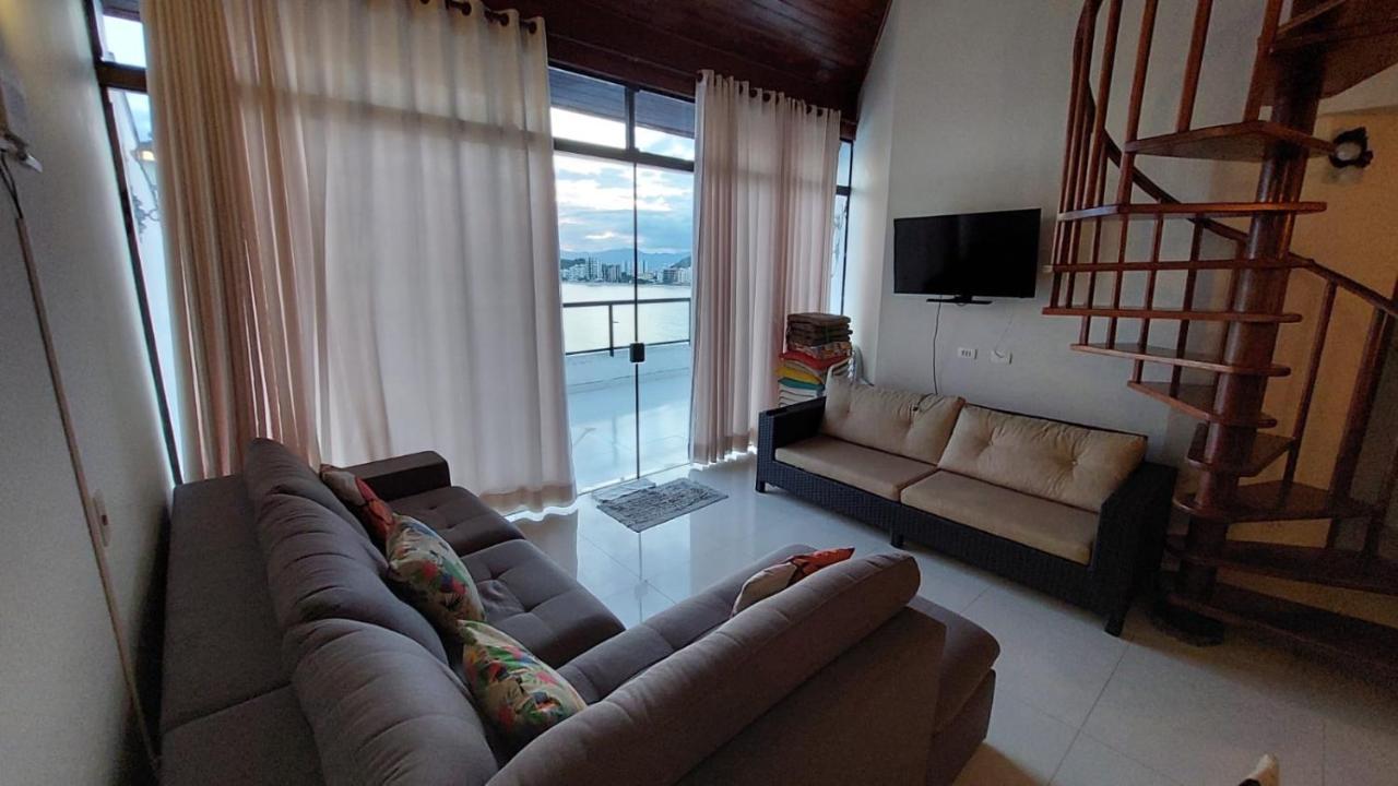 Linda Cobertura Duplex, Pe Na Areia,Vista Linda. Apartment คารากัวตาตูบา ภายนอก รูปภาพ