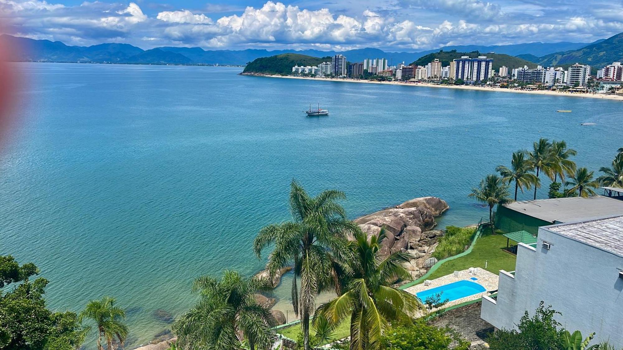 Linda Cobertura Duplex, Pe Na Areia,Vista Linda. Apartment คารากัวตาตูบา ภายนอก รูปภาพ